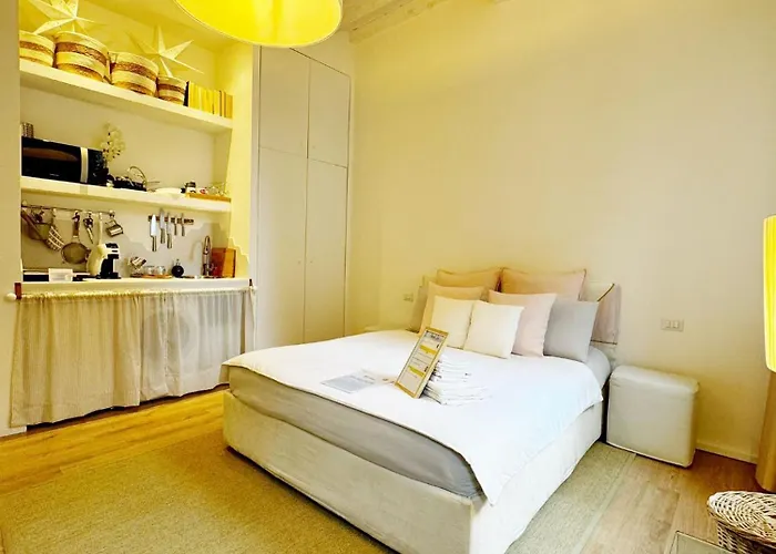 Boutique - Centro Storico 20 Min Da Firenze Empoli